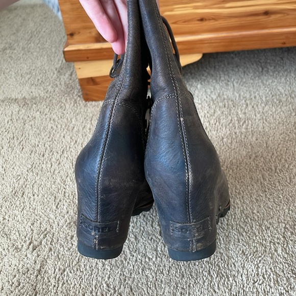 SOREL Joan Of Arctic Wedge Boot W’s 9 Leather Lug Sole NL1987-028 Dark Grey - Picture 8 of 15